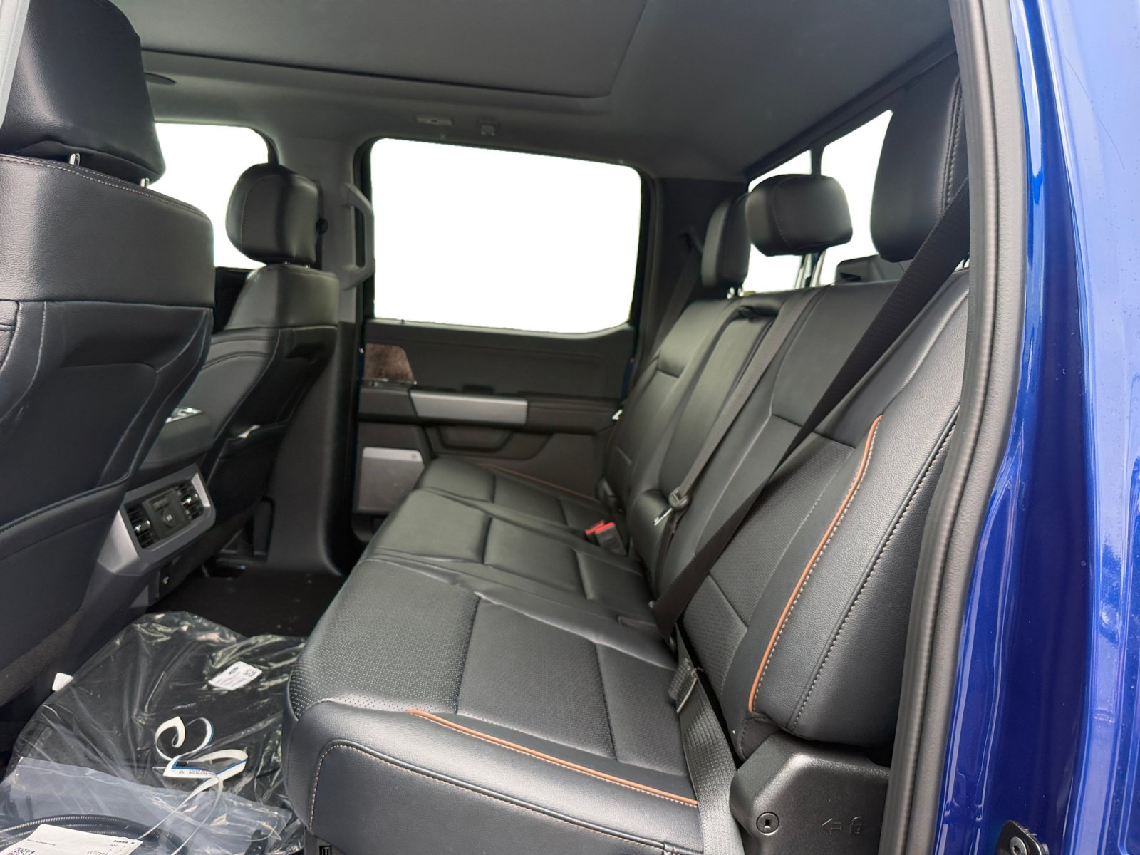 New 2026 Ford F250 Lariat w/ Tremor Off-Road Package AWD/4WD image 16