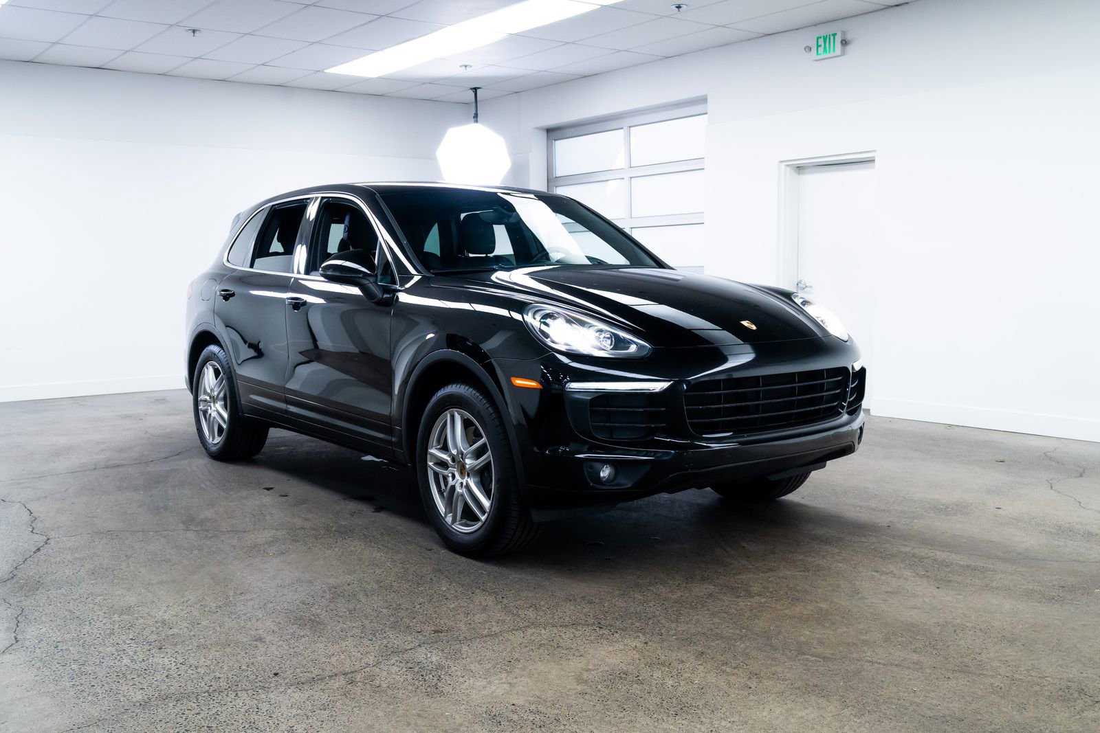 Used 2016 Porsche Cayenne image 27