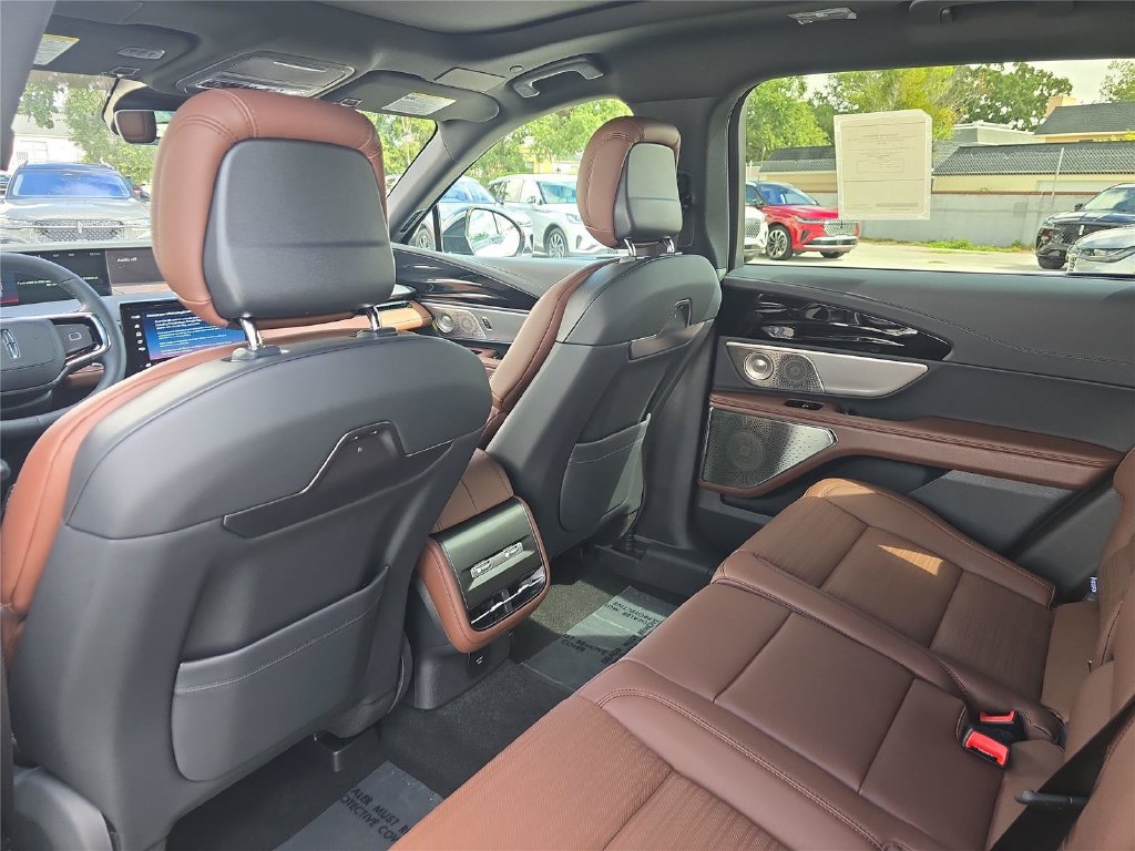New 2026 Lincoln Nautilus Reserve AWD/4WD image 11