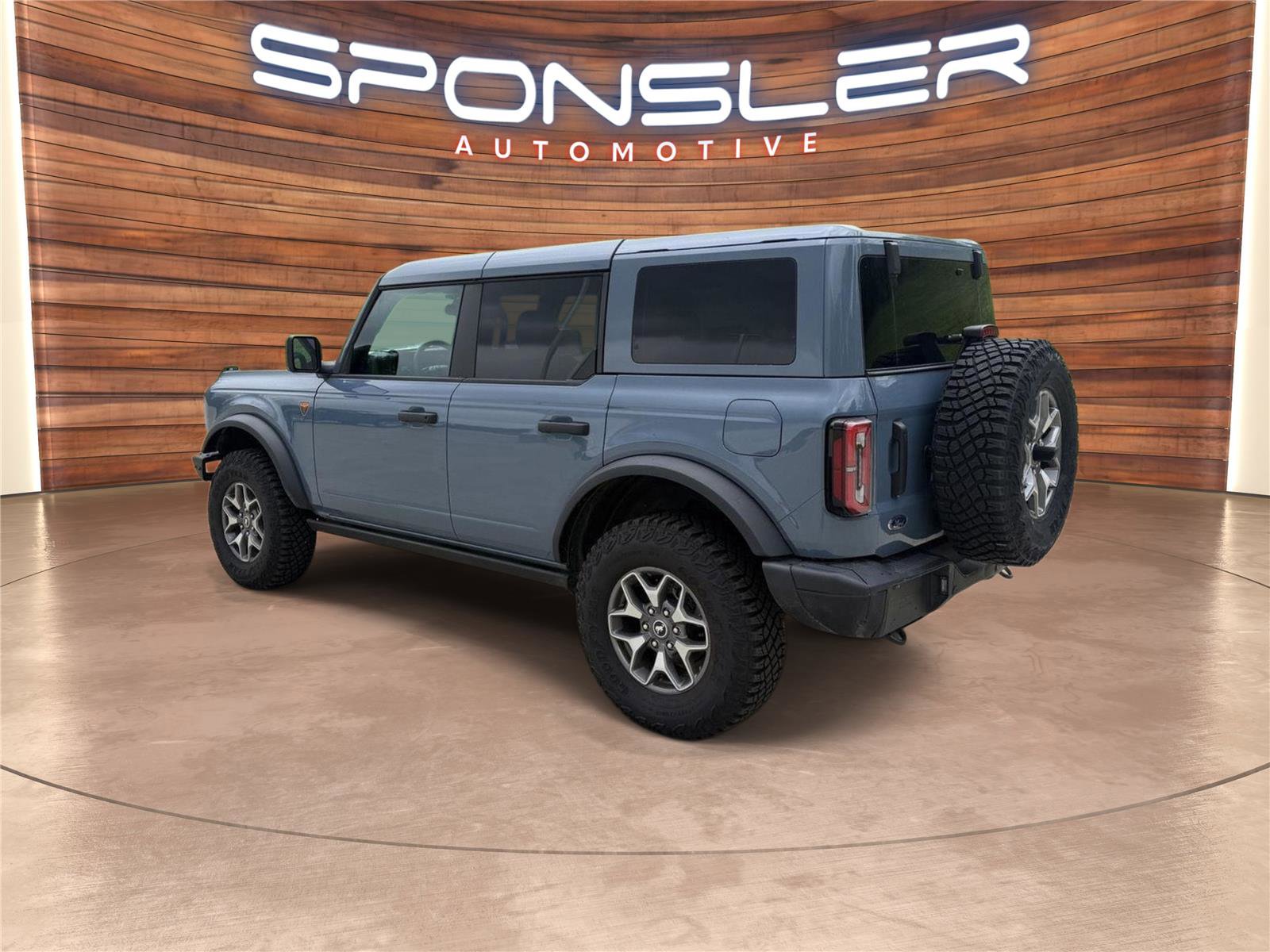 New 2025 Ford Bronco Badlands AWD/4WD image 3