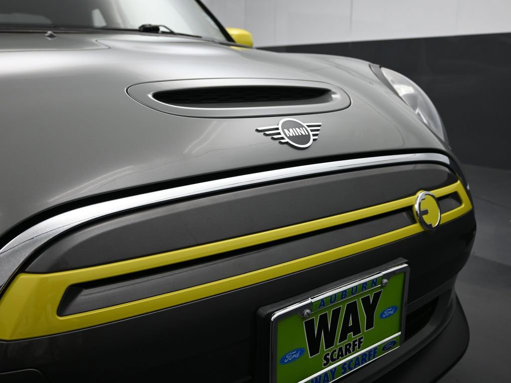 Used 2020 MINI Cooper SE w/ 6.5" Touchscreen Package image 12