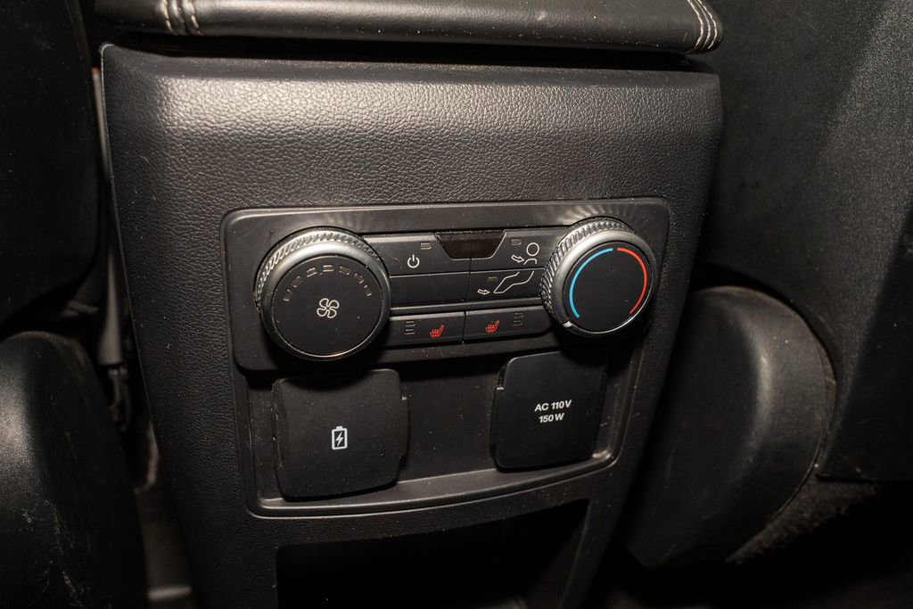 Used 2020 Ford Explorer Limited w/ Class III Trailer Tow Package image 8