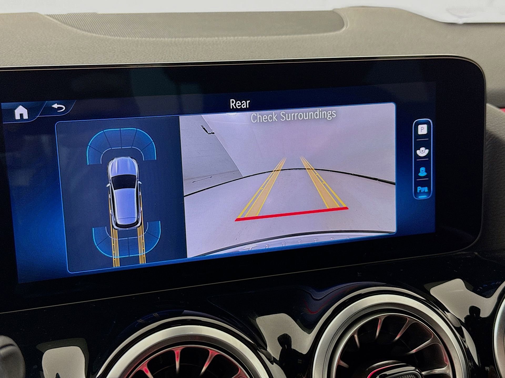 Used 2025 Mercedes-Benz GLA 250 image 14