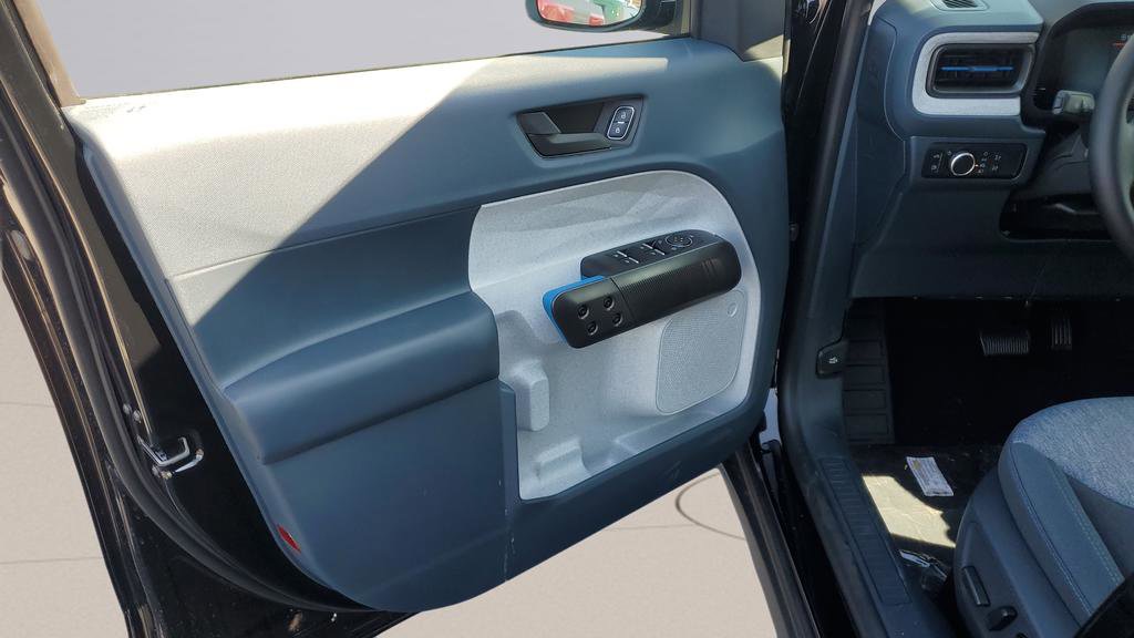New 2025 Ford Maverick XLT w/ XLT Luxury Package image 15