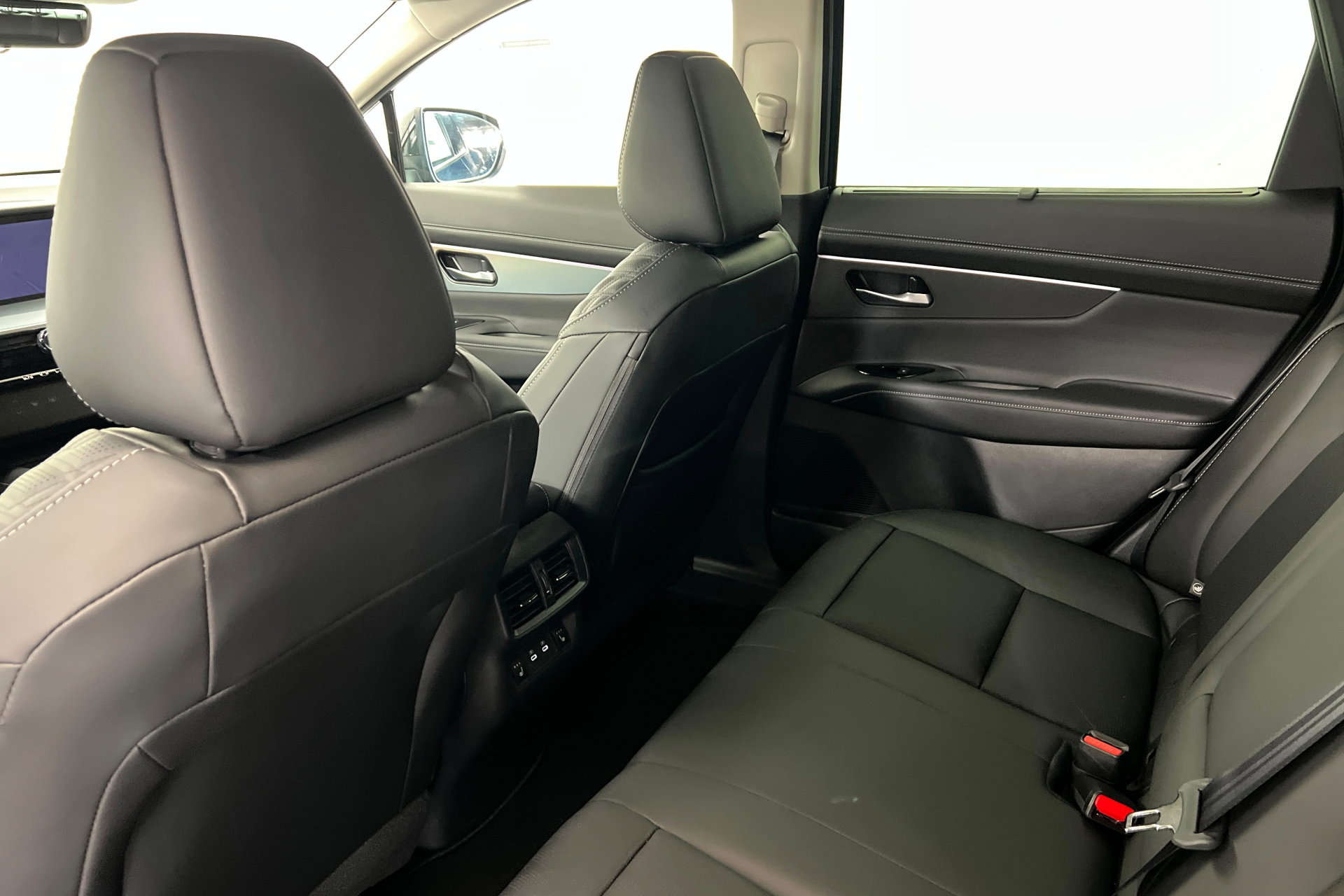 New 2026 Nissan Murano Platinum w/ Cargo Package AWD/4WD image 19