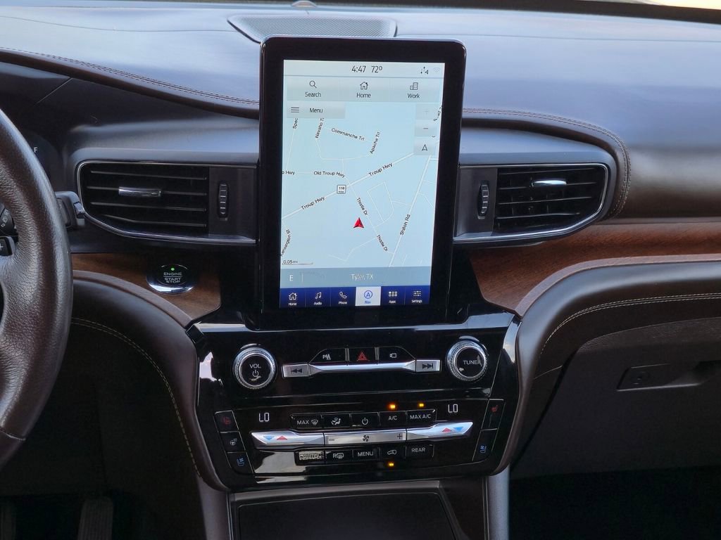 Used 2021 Ford Explorer King Ranch w/ Premium Technology Package RWD image 13