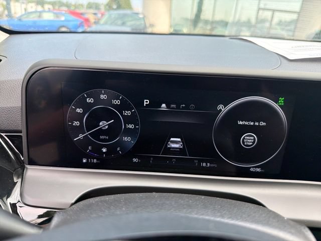 Used 2024 Kia Seltos S AWD/4WD image 16
