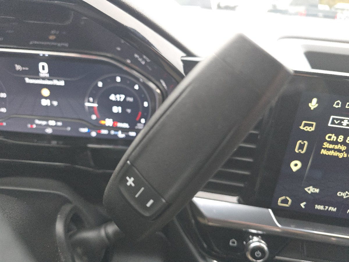 Used 2024 GMC Sierra 3500 SLT AWD/4WD image 6