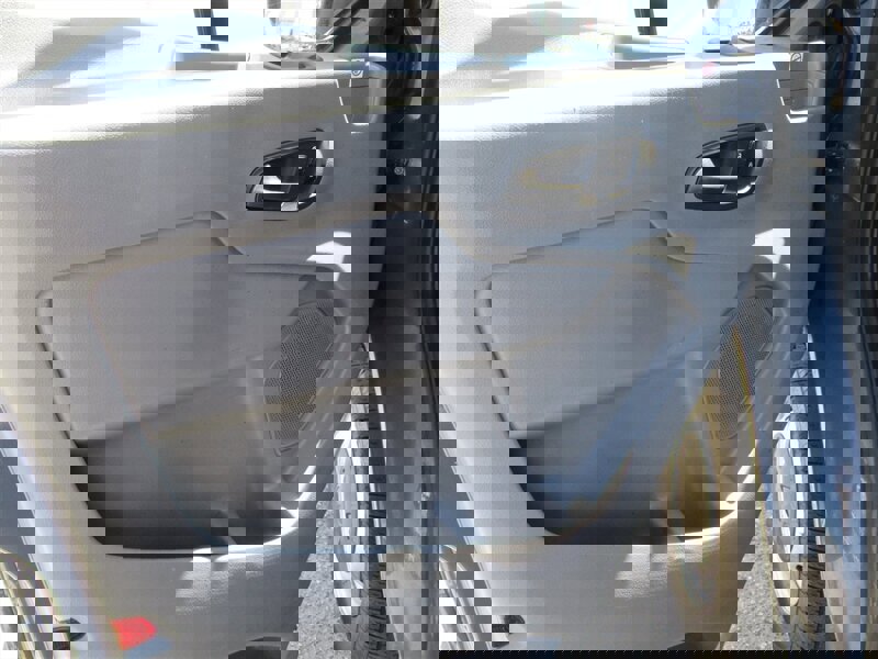 Used 2019 Ford Transit 250 Cargo Van image 16