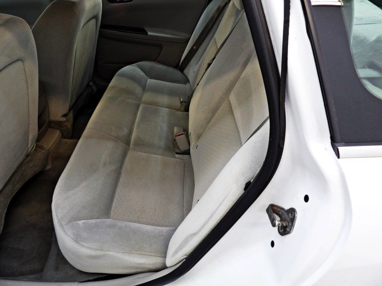 Used 2016 Chevrolet Impala Limited LS image 10