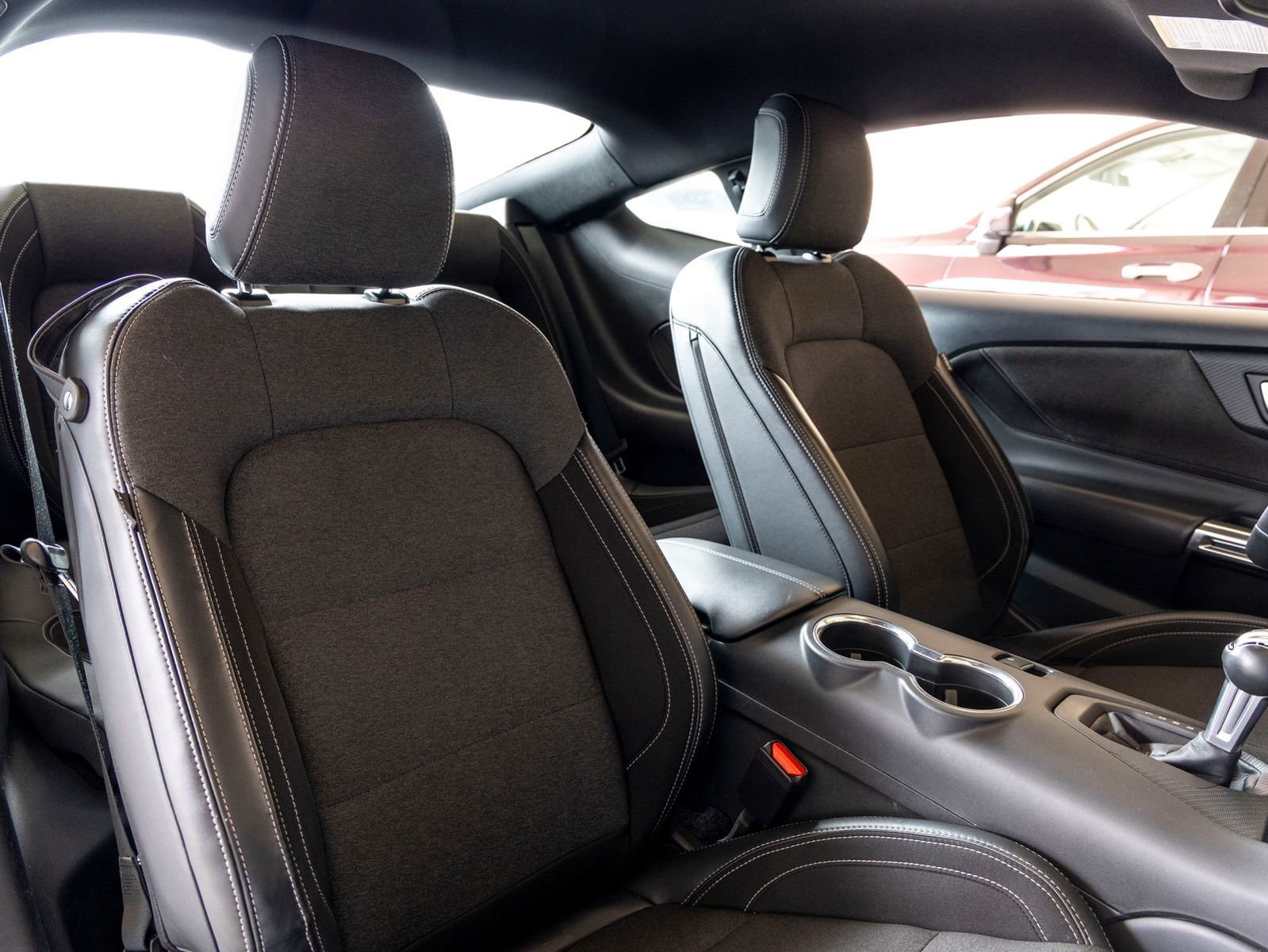 Used 2024 Ford Mustang Coupe image 23