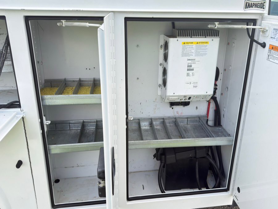 Used 2018 GMC Savana 3500 w/ Power Convenience Package image 16