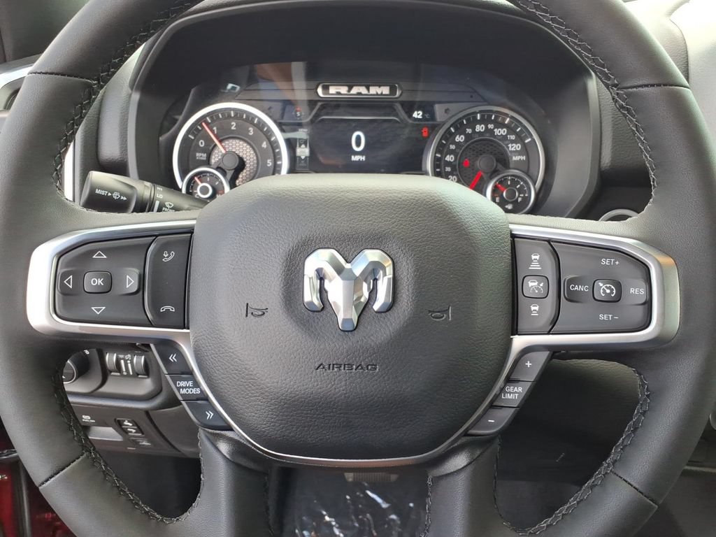 New 2026 RAM 1500 Big Horn AWD/4WD image 5
