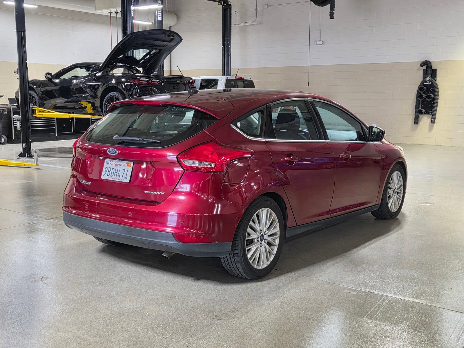 Used 2015 Ford Focus Titanium FWD image 7