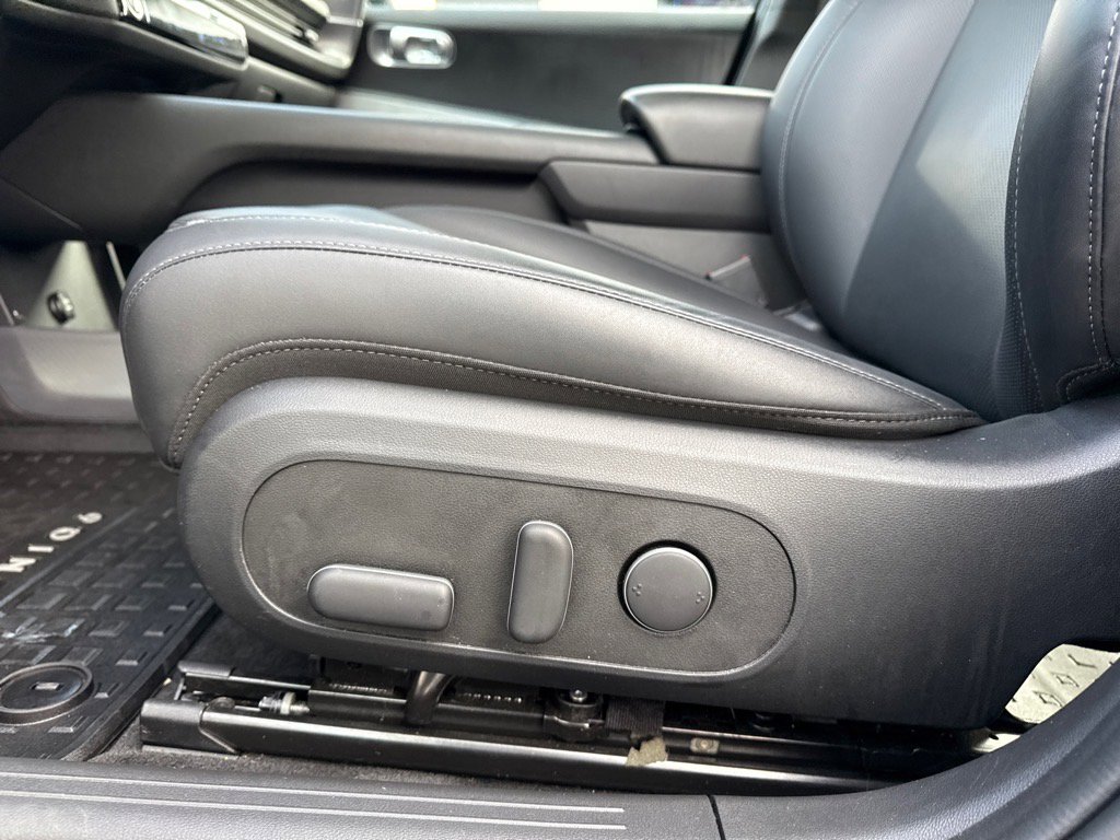 Used 2023 Hyundai Ioniq 6 SEL image 14