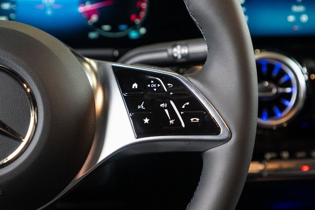 New 2026 Mercedes-Benz GLA 250 4MATIC image 27