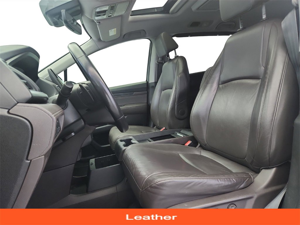 Used 2018 Honda Odyssey Touring image 11