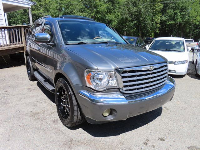 Used 2007 Chrysler Aspen Limited image 4