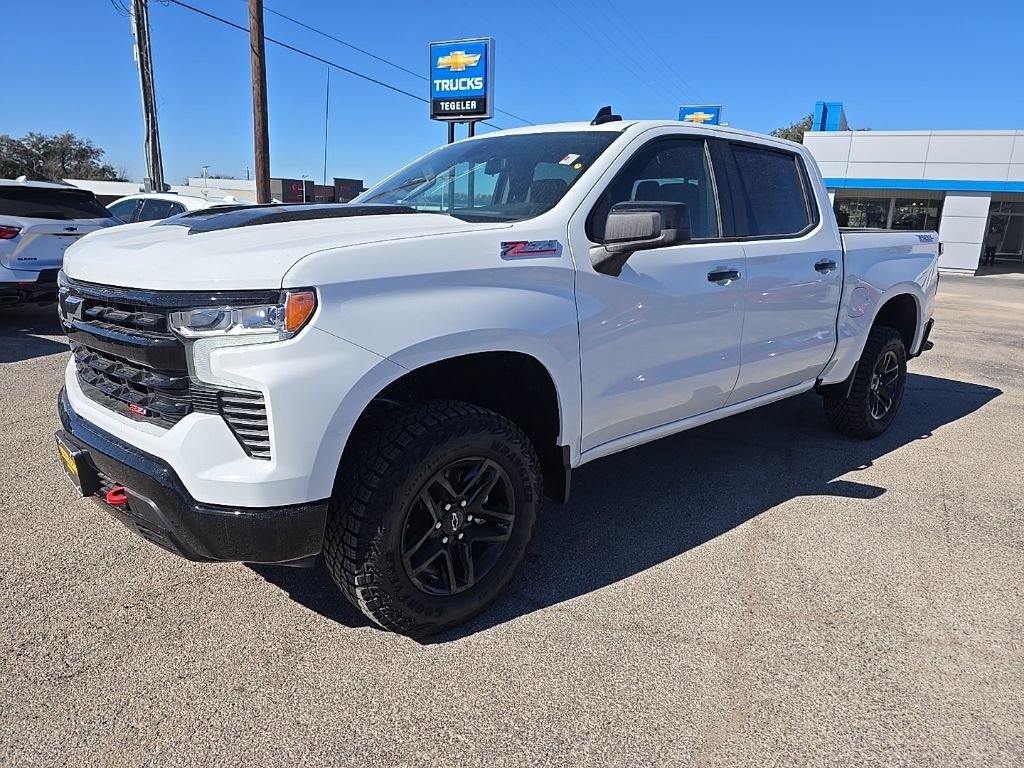 New 2026 Chevrolet Silverado 1500 LT Trail Boss w/ Convenience Package II