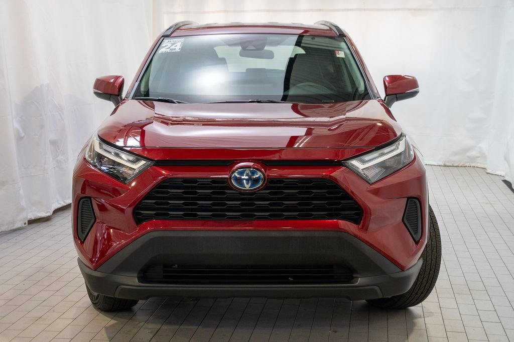 Used 2024 Toyota RAV4 XLE image 2