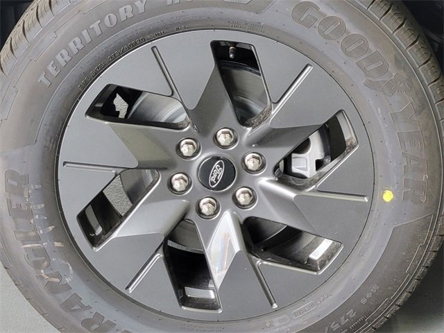New 2025 Ford F150 Lightning Lariat image 12