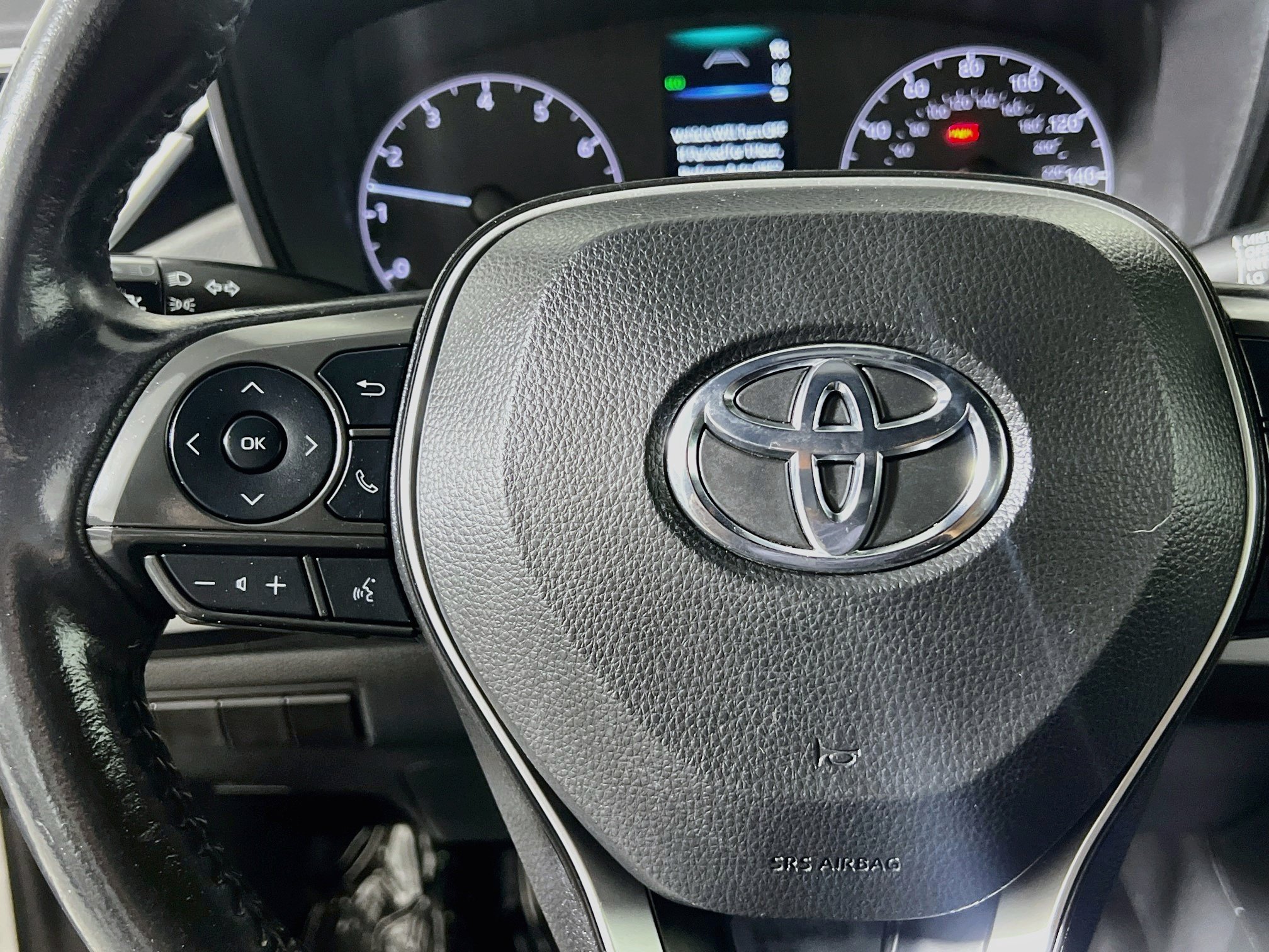 Used 2023 Toyota Corolla SE FWD image 18