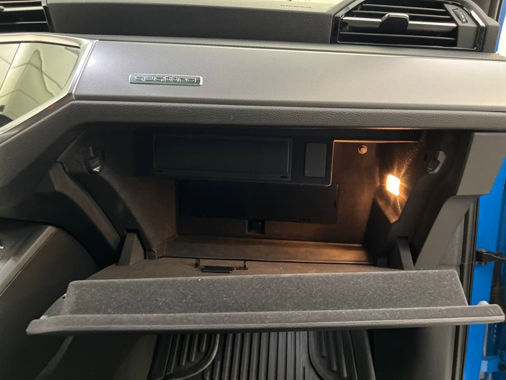 Used 2023 Audi Q3 2.0T Premium image 29