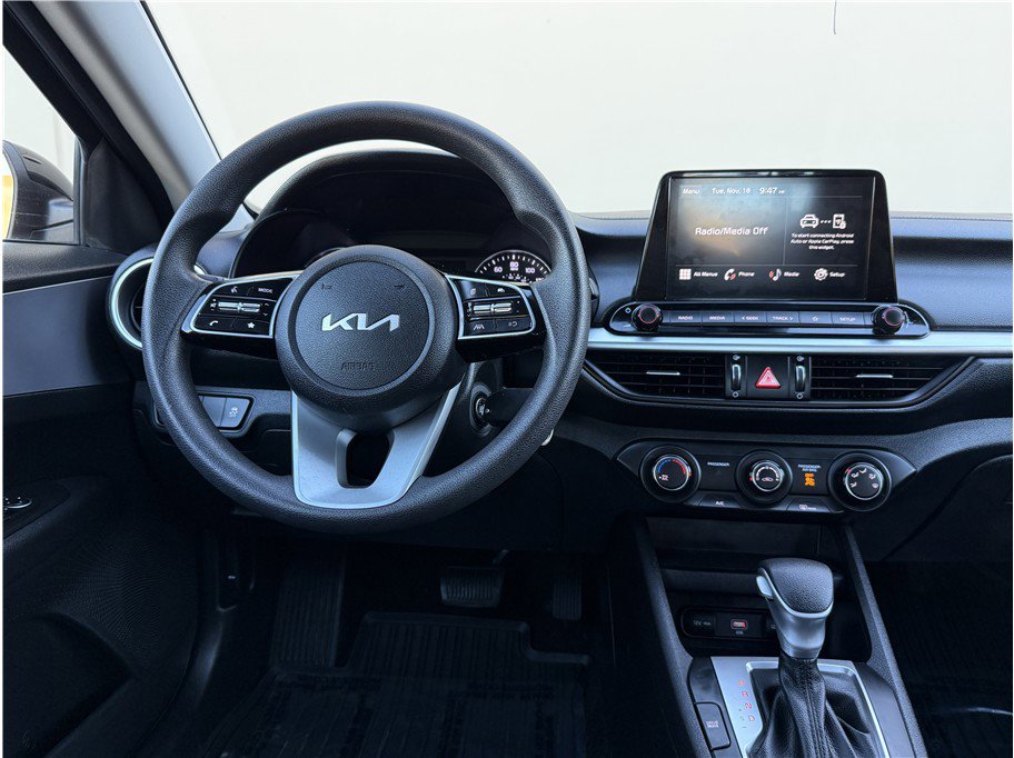 Used 2022 Kia Forte LXS image 16