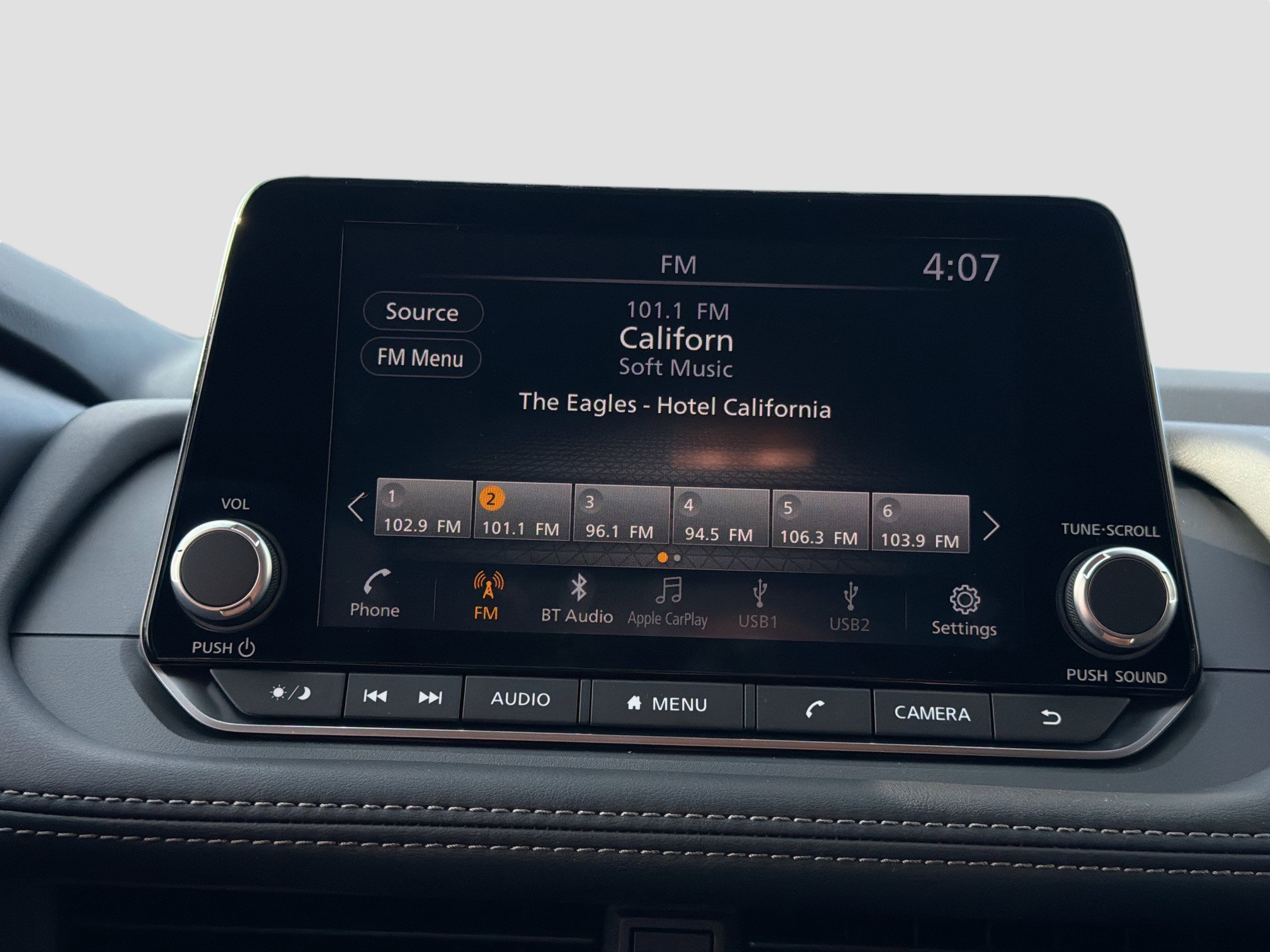 Used 2026 Nissan Rogue SV image 26