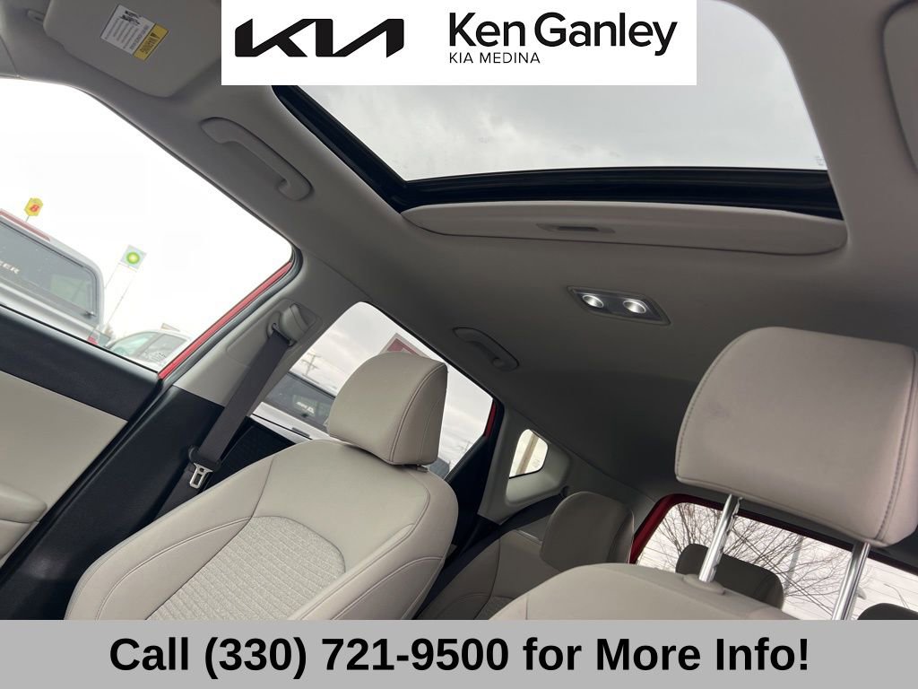 Certified 2025 Kia Soul EX image 44