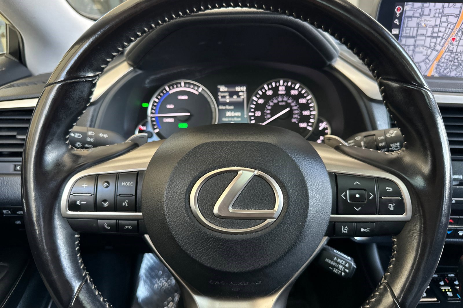 Certified 2022 Lexus RX 450hL AWD w/ Premium Package image 18