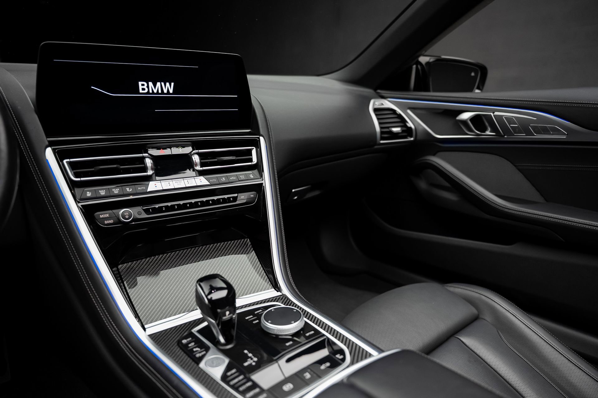 Used 2023 BMW M850i xDrive Convertible w/ M Sport Professional Package image 45