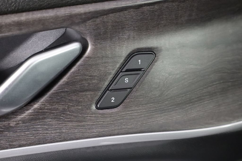 Used 2023 Jeep Grand Cherokee 4WD 4xe image 22