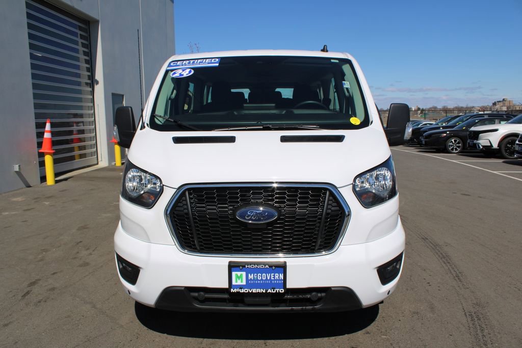 Used 2024 Ford Transit 350 XLT image 3