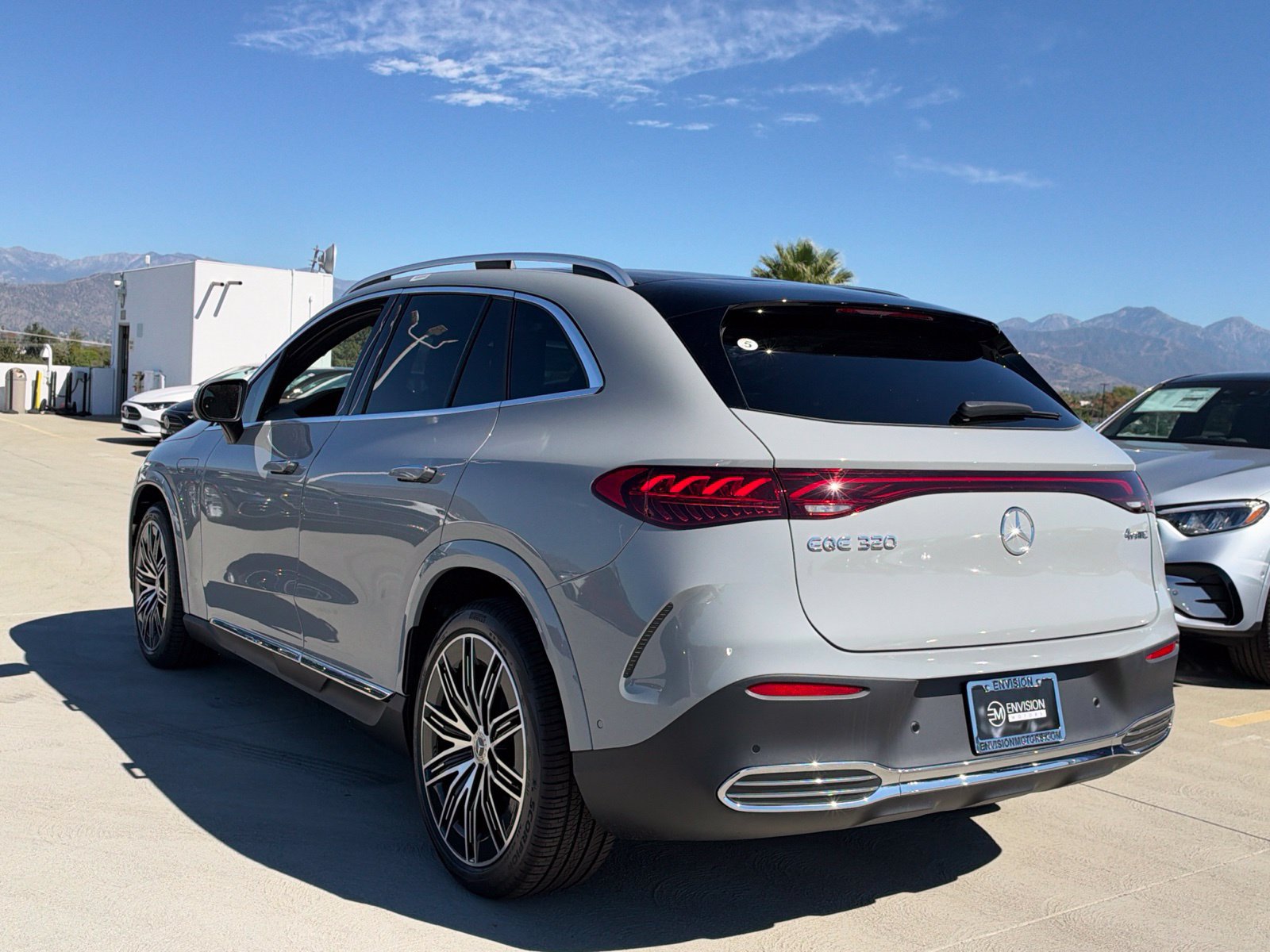 New 2027 Mercedes-Benz EQE 320 4MATIC SUV image 8