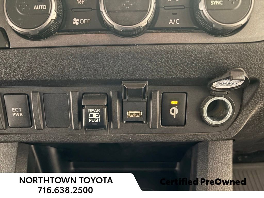 Used 2023 Toyota Tacoma TRD Sport image 15