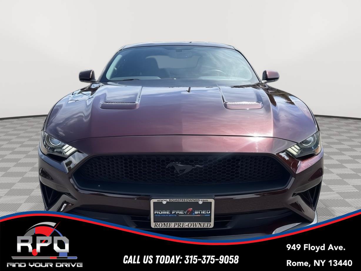 Used 2018 Ford Mustang Coupe RWD image 8