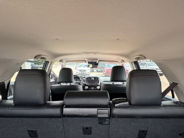 Used 2024 Toyota 4Runner TRD Off-Road Premium AWD/4WD image 39
