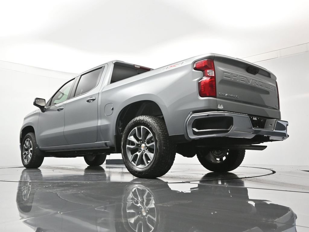Certified 2026 Chevrolet Silverado 1500 LT w/ Convenience Package II AWD/4WD image 42