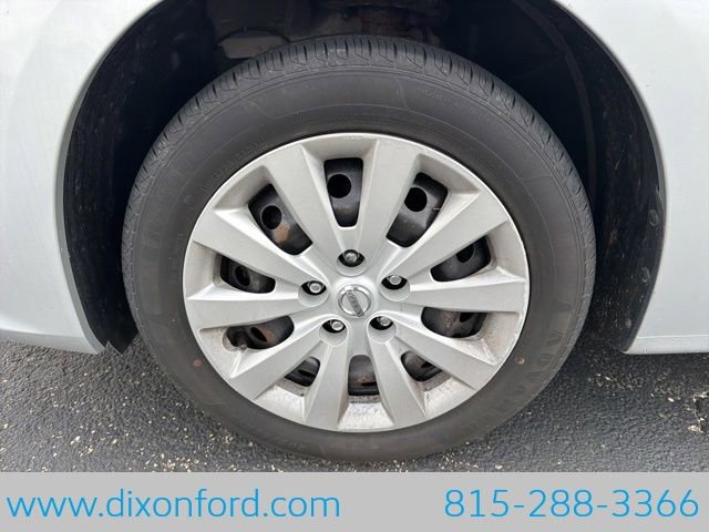 Used 2018 Nissan Sentra S FWD image 11