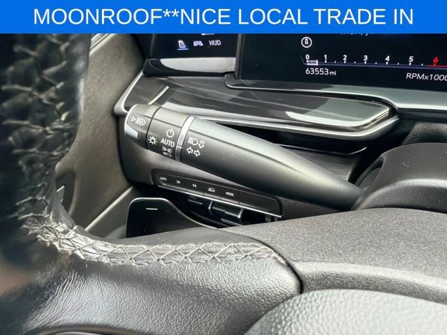 Used 2023 Cadillac Escalade ESV Sport AWD/4WD image 35