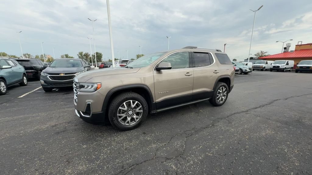 Used 2023 GMC Acadia SLE w/ Driver Convenience Package AWD/4WD image 4