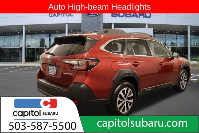 Used 2025 Subaru Outback Premium image 3