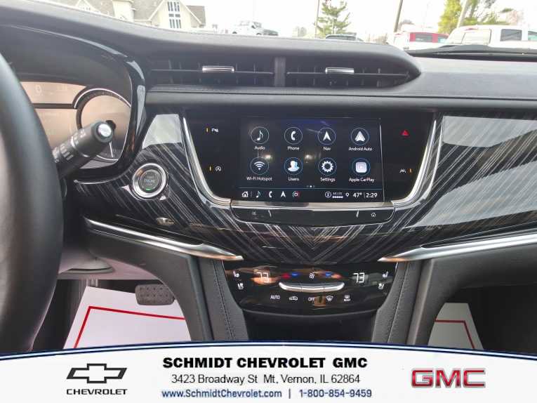 Used 2025 Cadillac XT6 Premium Luxury image 18
