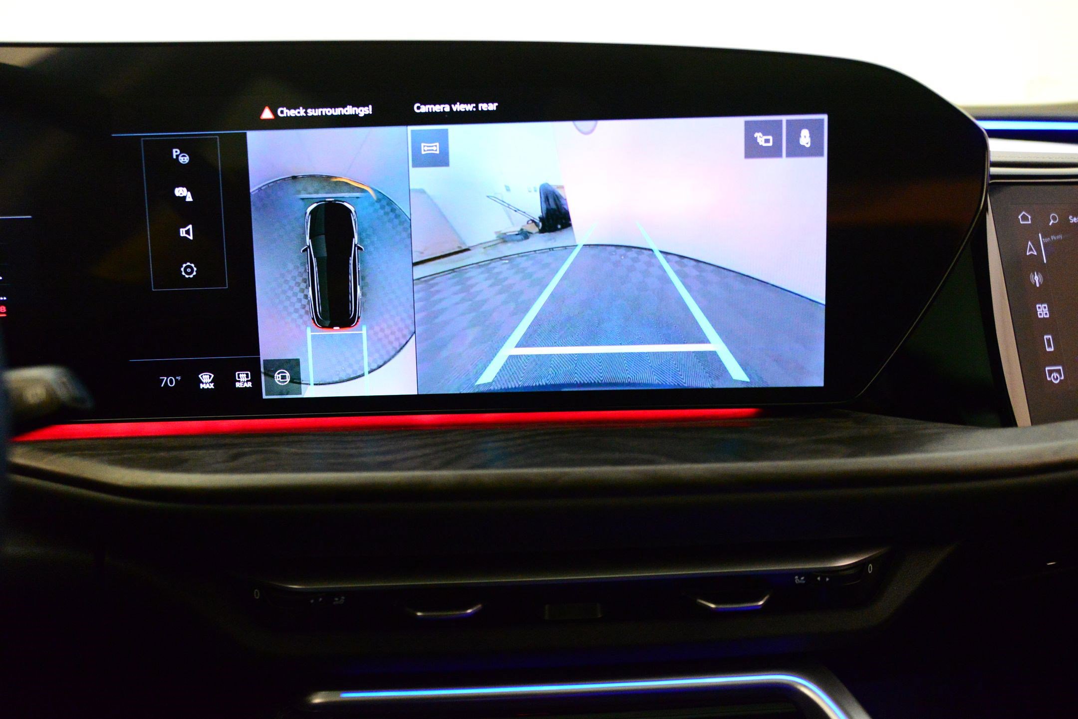 Certified 2025 Audi Q5 Prestige image 32