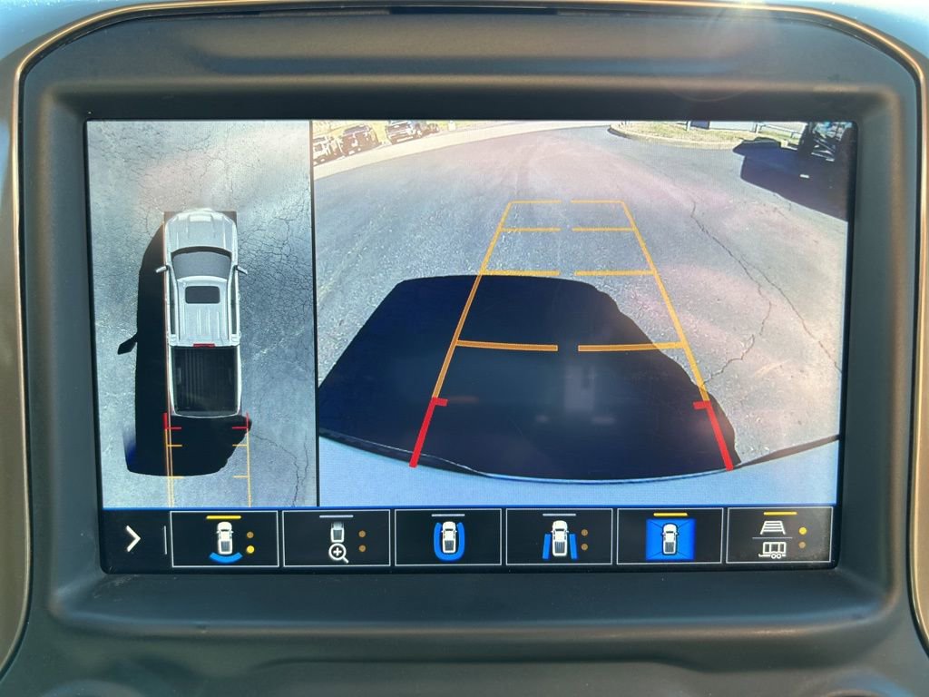 Used 2020 Chevrolet Silverado 1500 High Country w/ Technology Package image 33