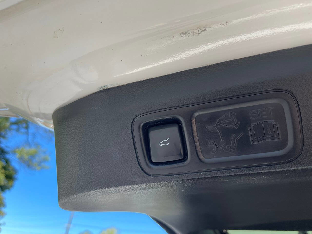 Used 2018 Ford Expedition Max Limited w/ Equipment Group 302A image 37