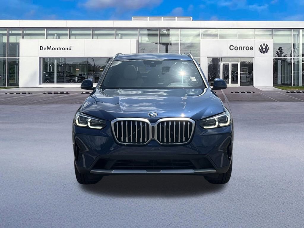 Used 2023 BMW X3 sDrive30i w/ Premium Package w/ZPA RWD image 2