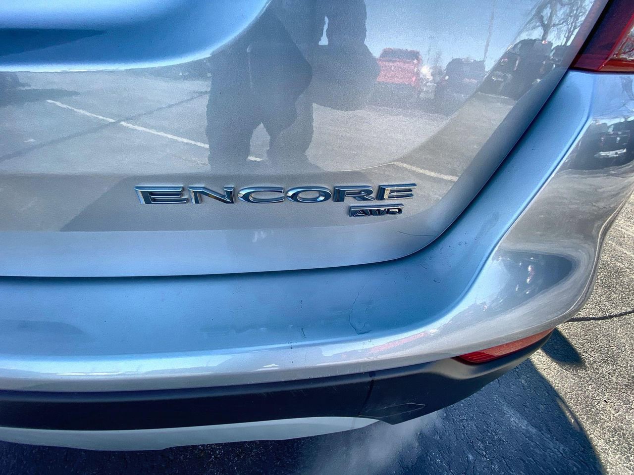 Certified 2022 Buick Encore Preferred w/ Safety Package image 30