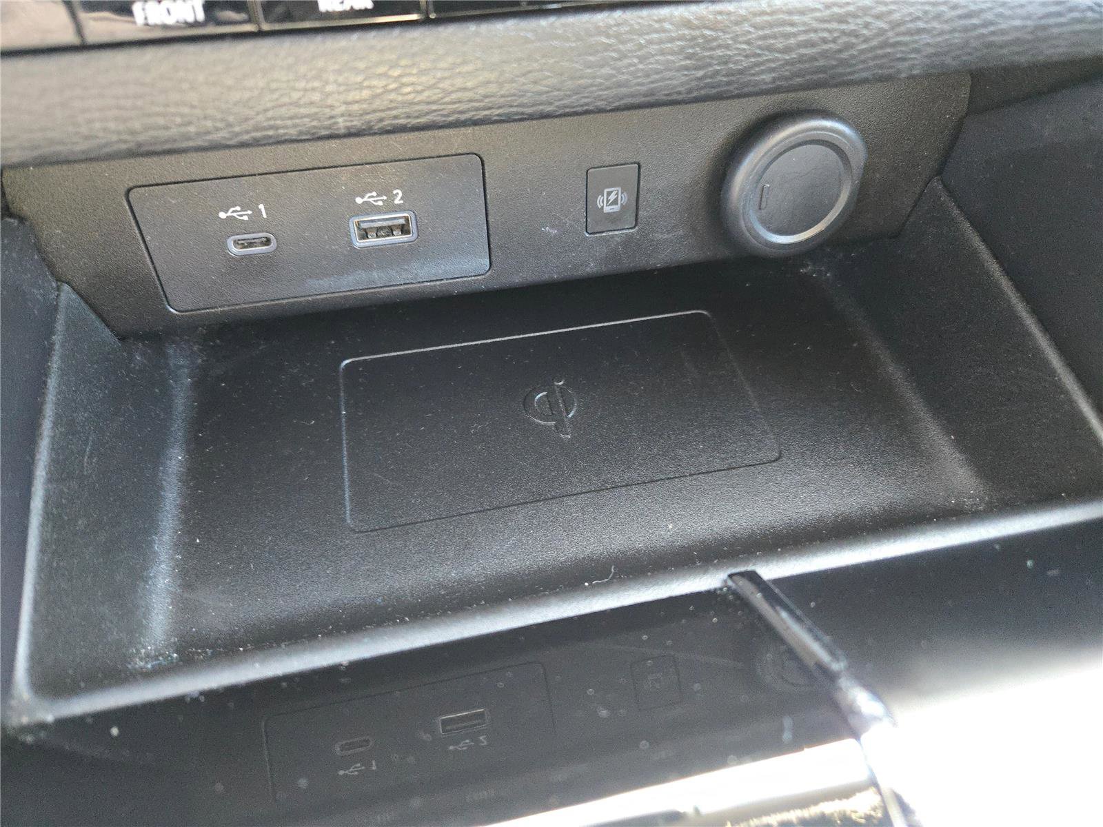 Used 2024 Mitsubishi Outlander 4WD Plug-In Hybrid image 39